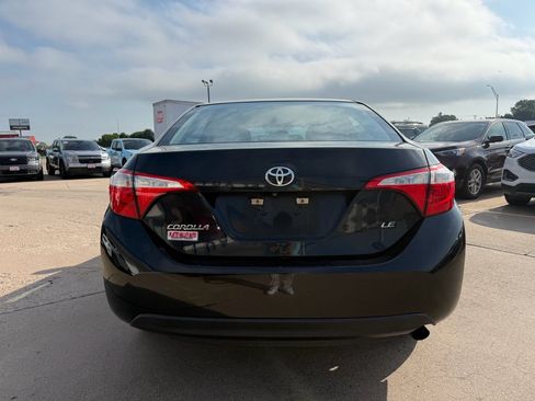 Used 2015 Toyota Corolla LE FWD image 8