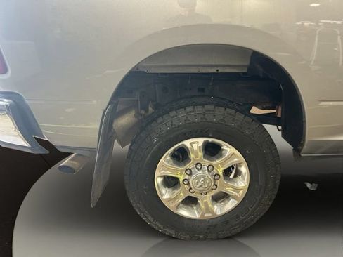 Used 2024 RAM 2500 Big Horn w/ Heated Seats & Wheel Group AWD/4WD image 12