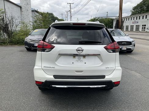 Used 2019 Nissan Rogue SV AWD/4WD image 6