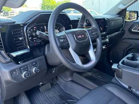 Certified 2024 GMC Sierra 1500 Elevation w/ LPO, Elevation Black Package AWD/4WD image 15