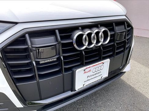 Used 2020 Audi Q7 3.0T Prestige AWD/4WD image 30