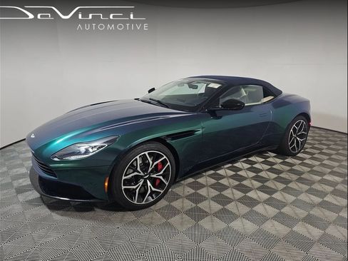 Used 2019 Aston Martin DB11 Volante RWD image 1