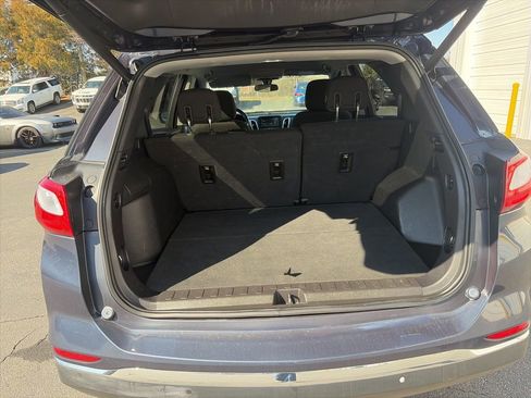 Used 2018 Chevrolet Equinox LT image 10