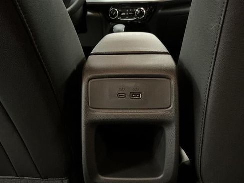 New 2026 Chevrolet Trax LT w/ LT Convenience Package FWD image 23