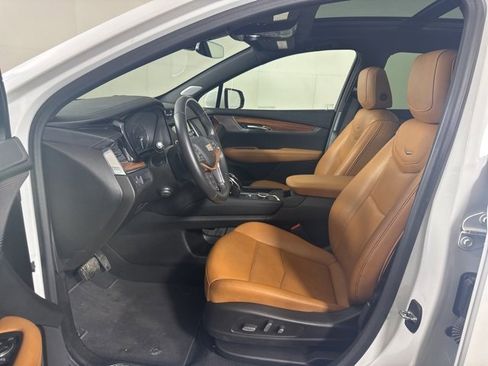 Used 2023 Cadillac XT5 Premium Luxury w/ LPO, Floor Liner Package image 11