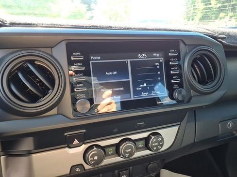 Used 2022 Toyota Tacoma SR RWD image 24
