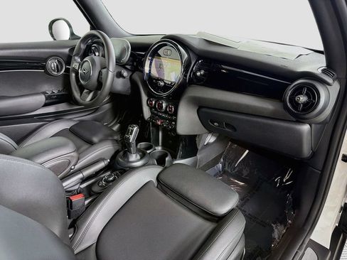 Used 2024 MINI Cooper S FWD image 27