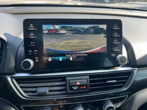 Used 2018 Honda Accord Sport image 33