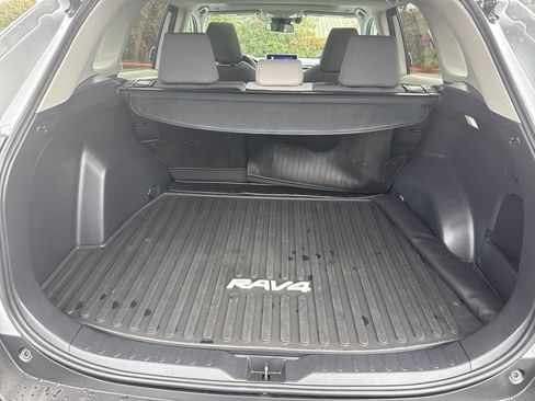 Used 2024 Toyota RAV4 XLE w/ Convenience Package image 26