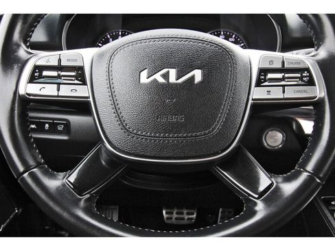 Used 2022 Kia Telluride SX w/ Towing Package FWD image 18