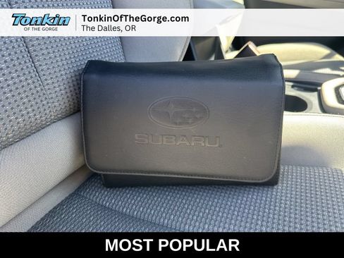 Used 2025 Subaru Forester Premium AWD/4WD image 25
