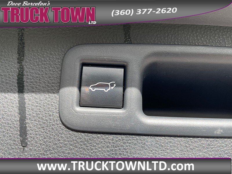 Used 2021 Toyota Highlander XLE AWD/4WD image 13