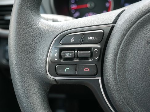 Used 2016 Kia Optima LX w/ Option Group 014 FWD image 30