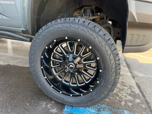 Used 2019 Chevrolet Colorado ZR2 AWD/4WD image 14