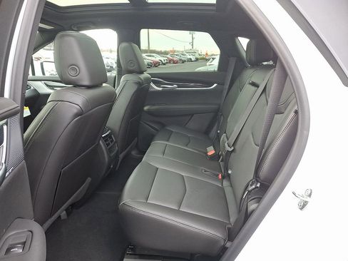 New 2026 Cadillac XT5 Premium Luxury w/ Driver Assist Package image 5
