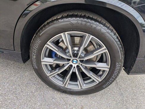 Used 2021 BMW X5 M50i AWD/4WD image 19