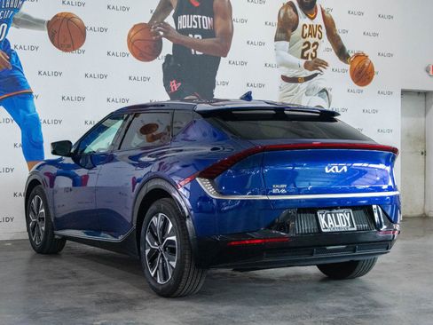 Used 2024 Kia EV6 Wind image 22