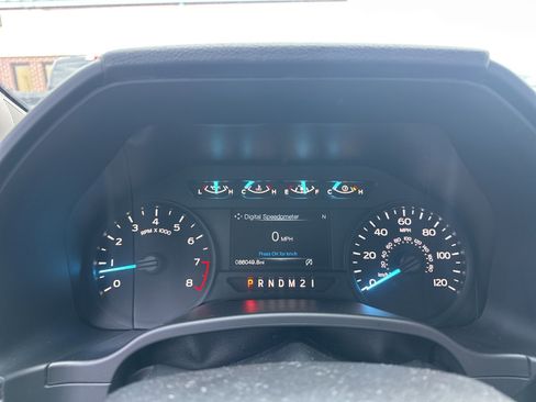 Used 2018 Ford F150 XL w/ Equipment Group 101A Mid image 6