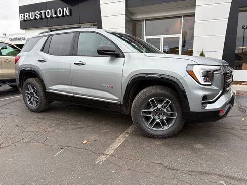 New 2026 GMC Terrain AT4 image 3