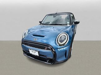 Used 2022 MINI Cooper S w/ Premium Package FWD video 1
