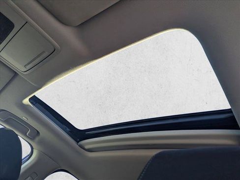 Used 2024 Honda CR-V EX image 15