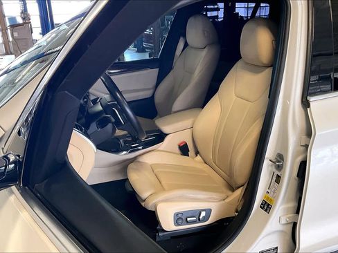 Used 2021 BMW X3 xDrive30i w/ Convenience Package image 7