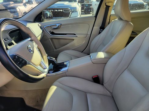 Used 2015 Volvo S60 T5 Platinum image 7