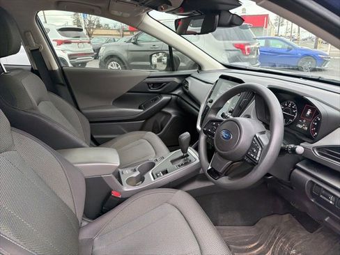 Used 2024 Subaru Crosstrek 2.0i Premium image 8