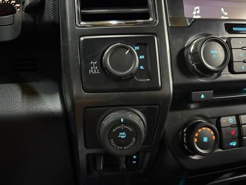 Used 2018 Ford F150 XLT w/ Equipment Group 302A Luxury AWD/4WD image 49
