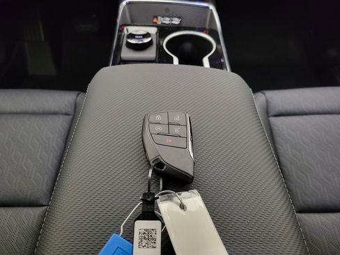 New 2026 Chevrolet Equinox LT w/ Convenience Package II image 42