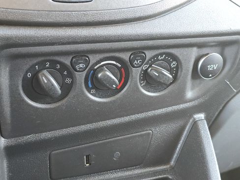 Used 2019 Ford Transit 250 130 Low Roof image 29