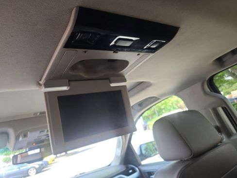 Used 2017 Chevrolet Tahoe Premier image 33