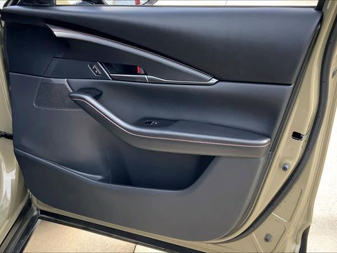 Certified 2025 MAZDA CX-30 Carbon image 24