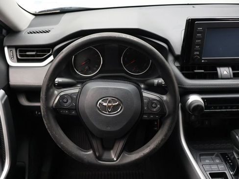 Certified 2021 Toyota RAV4 LE image 23