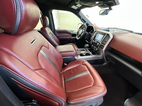 Used 2019 Ford F150 Platinum w/ Equipment Group 701A Luxury image 16