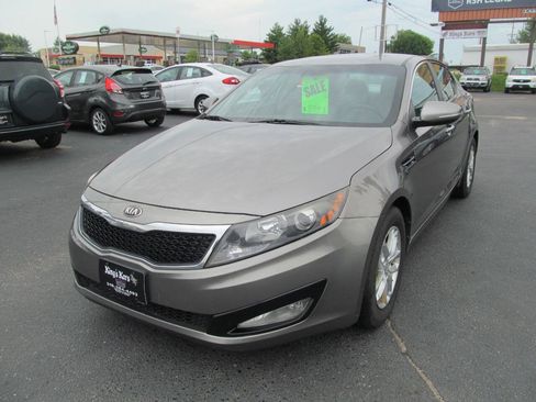 Used 2013 Kia Optima LX FWD image 1
