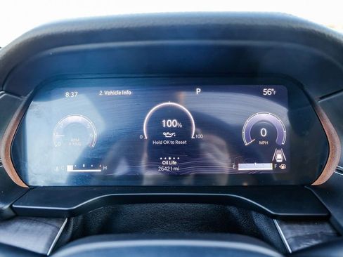 Used 2023 Jeep Grand Cherokee Limited w/ Luxury Tech Group II image 24