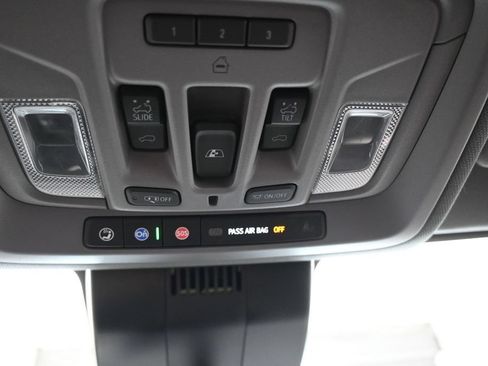 Used 2024 GMC Sierra 1500 Denali w/ Denali Reserve Package RWD image 39
