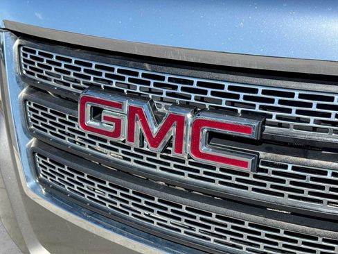 Used 2012 GMC Terrain SLT w/ Chrome and Technology Package AWD/4WD image 11