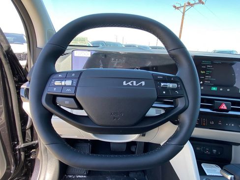 New 2026 Kia Sportage EX image 15