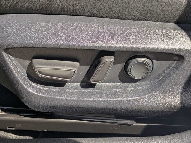 Used 2026 Toyota Camry SE w/ Multimedia Upgrade Package FWD image 19