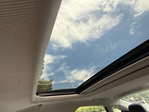 Used 2016 Ford Fusion Titanium FWD image 14