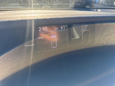 Used 2012 Toyota Sienna image 4