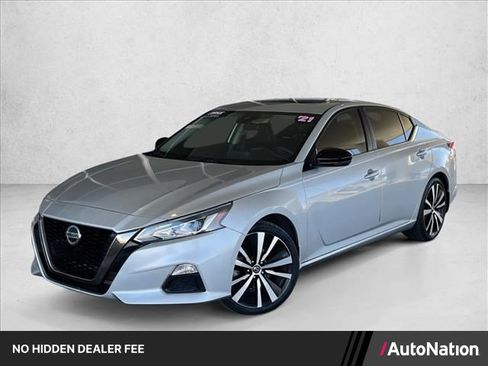 Used 2021 Nissan Altima 2.0 SR FWD image 1
