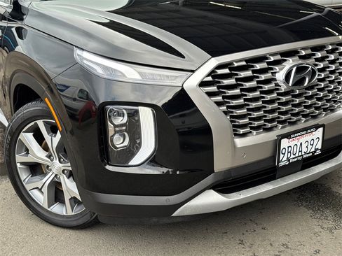 Used 2022 Hyundai Palisade SEL w/ Premium Package image 6