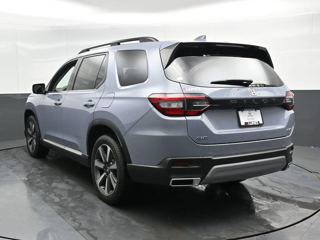 Used 2023 Honda Pilot Elite image 8