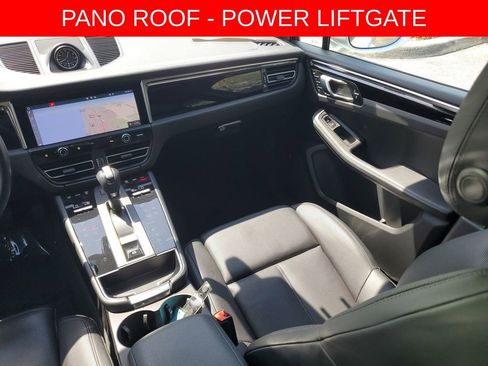 Used 2022 Porsche Macan AWD/4WD image 16