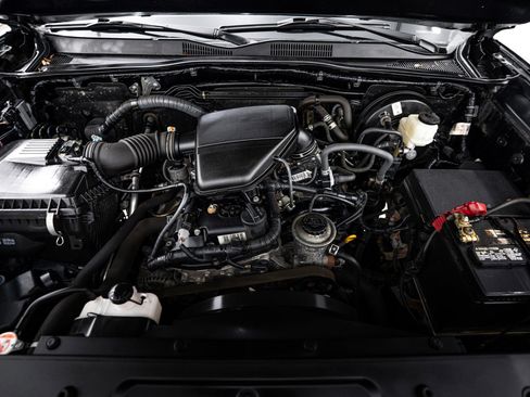 Used 2021 Toyota Tacoma SR image 19