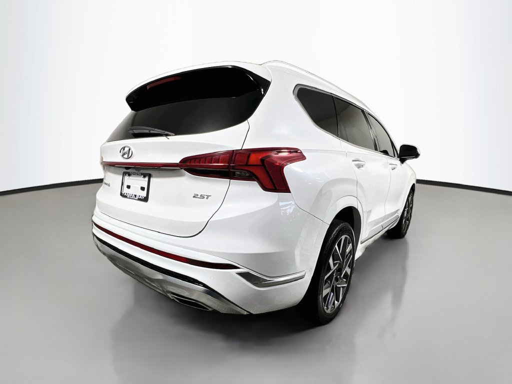 Used 2022 Hyundai Santa Fe Calligraphy FWD image 3