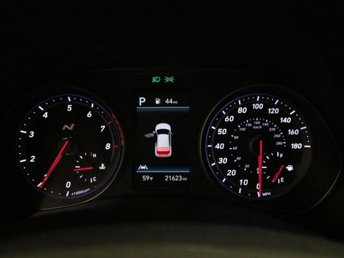 Used 2021 Hyundai Veloster N image 20